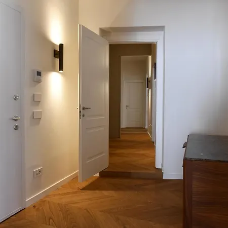 Apartment Cappelle Medicee Luxury Flat Florence